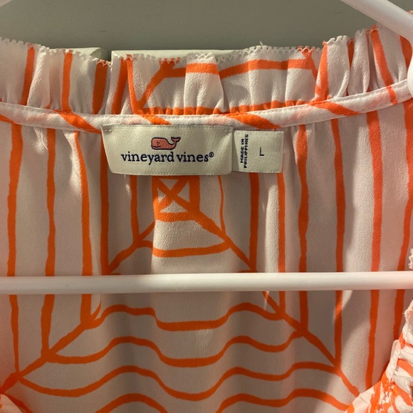 Vineyard Vines women’s tank - Picture 2 of 2